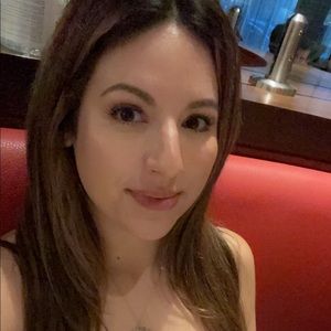 Meet your Posher, Beatriz